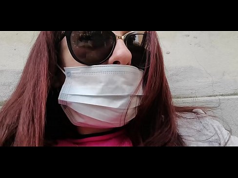 ❤️ Nicoletta se pomstí svému sousedovi a vyčůrá se mu do garáže (Speciál Covid19 Italská karanténa) ❤️❌ Super sex u cs.myteporn.ru